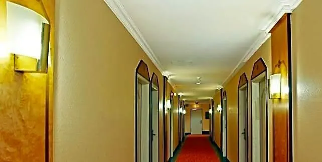 Senator 4* Amburgo