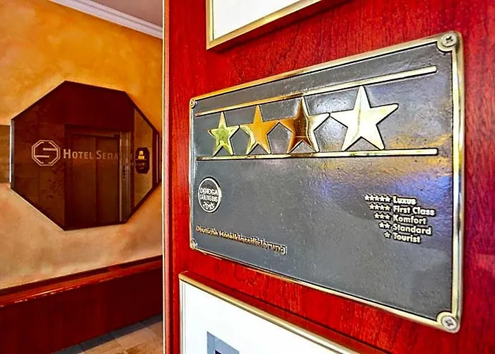 Hotel Senator