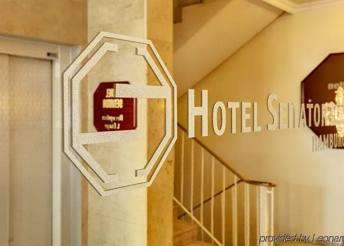 Hotel Senator 4*