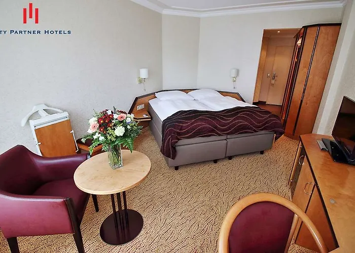 Senator Hotel